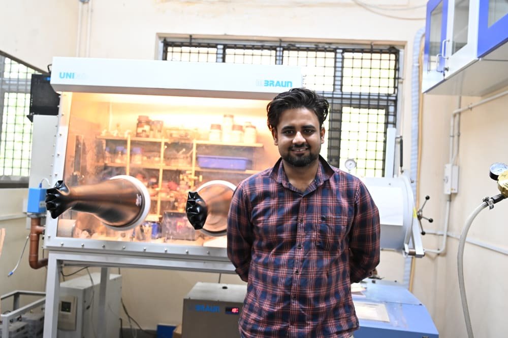 Laboratory of the Organometallics and Polymer Chemistry Group at IIT Madras