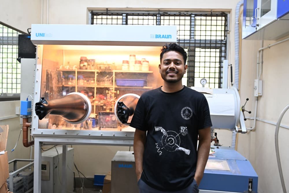 Members of the Chakraborty Group at work in the laboratory